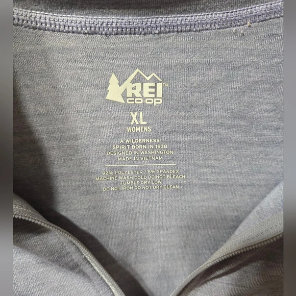REI CO-OP Long Sleeve 1/3 Zip Light Purple Base Thin Layer Hiking Running Top - Picture 4 of 5